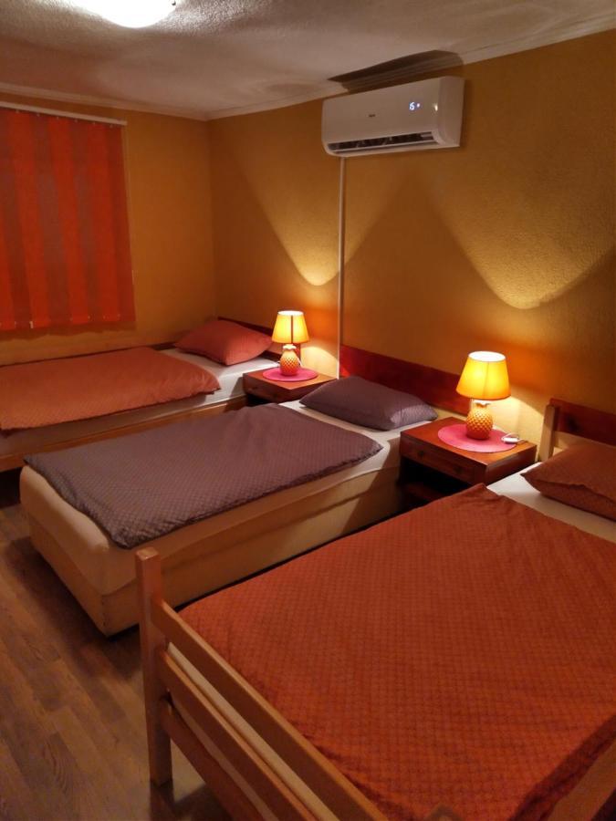 Apartment Exotic Garden Мостар Экстерьер фото